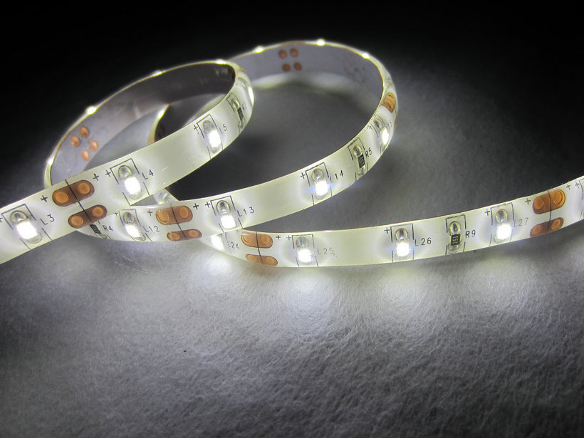 customized SMD5050 waterproof IP68 LED strip supplier(s) china